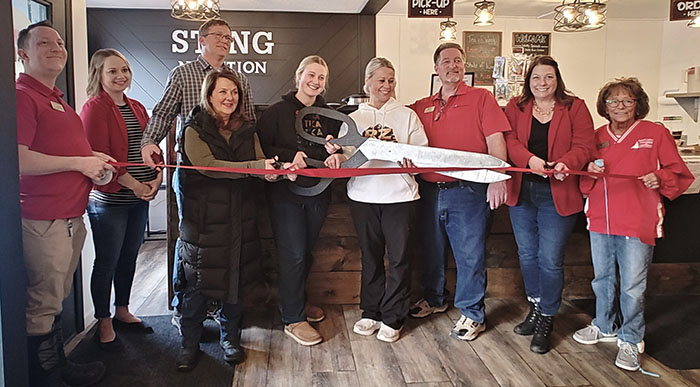 Chamber holds ribbon cuttings at Mae’s Cafe and Sting Nutrition